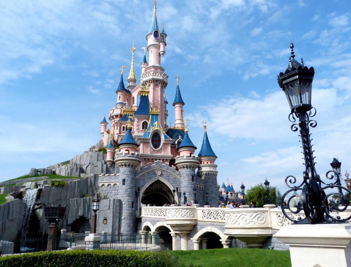 Disneyland Paris 1 Mile Serris Kültér fotó